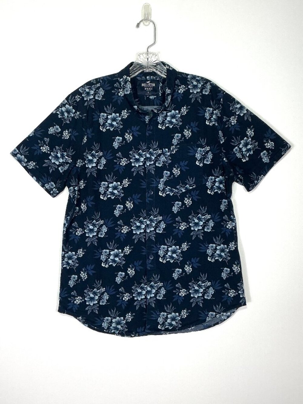 Men's Hollister Button-up Shirt - Size Large